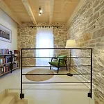 Villa Mira With A Heated Pool And A Sea View Božava