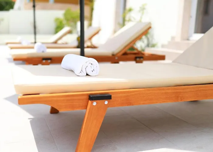 Mira With A Heated Pool And A Sea View Villa