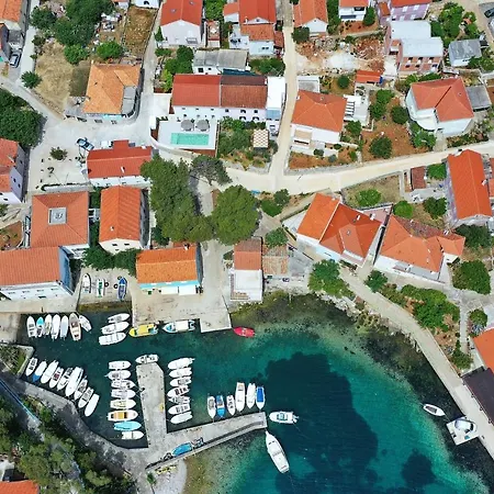 Mira With A Heated Pool And A Sea View Villa *